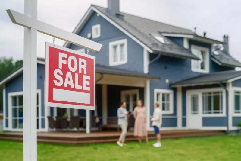 Buying a Home in a Seller's Market 5 Key Tips